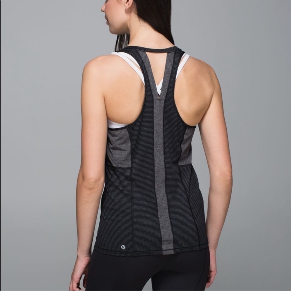 Lululemon Pedal to the Medal Singlet Tank sz 4 black gray